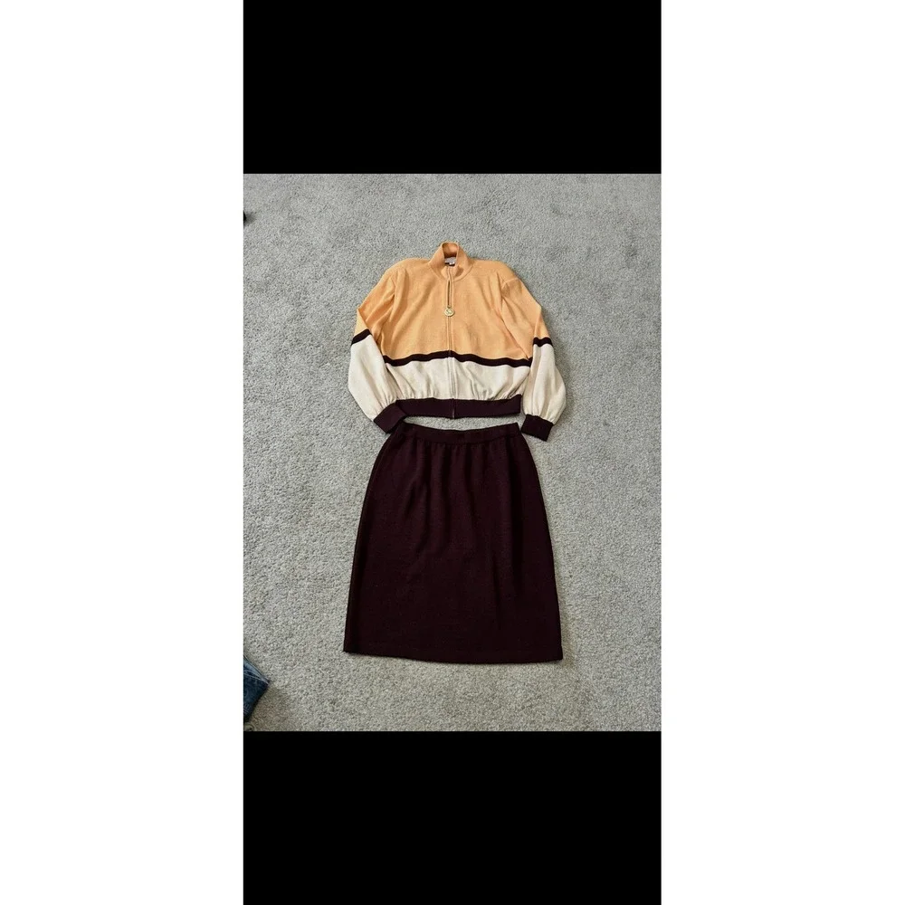 St John Collection Marie Gray Knit Skirt‎ Set Zip Jacket Peach Burgundy Size M 4